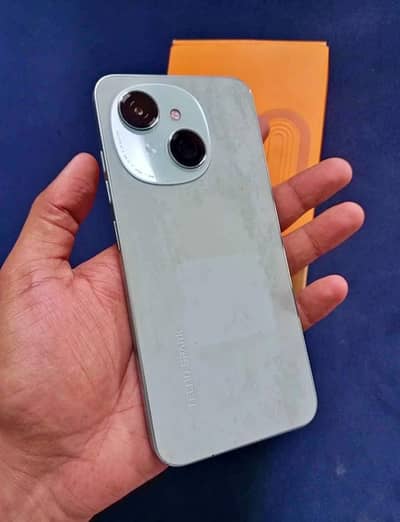 Tecno Spark Go 1