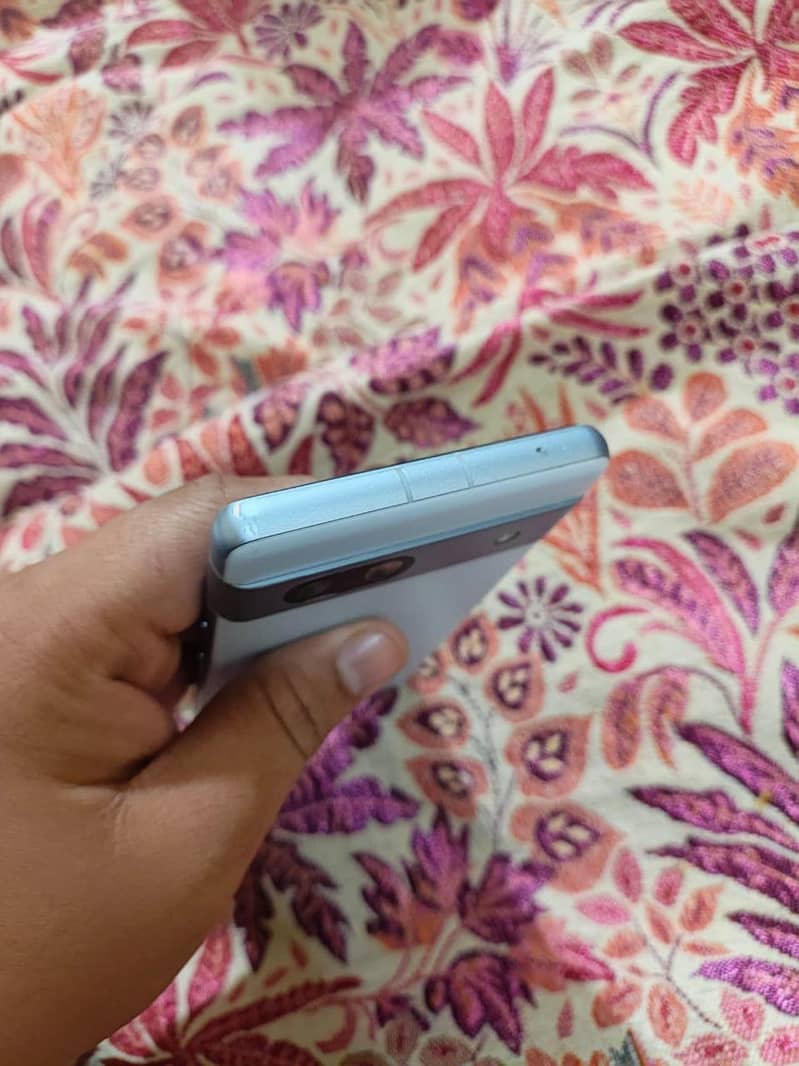 Google pixel 7a 7