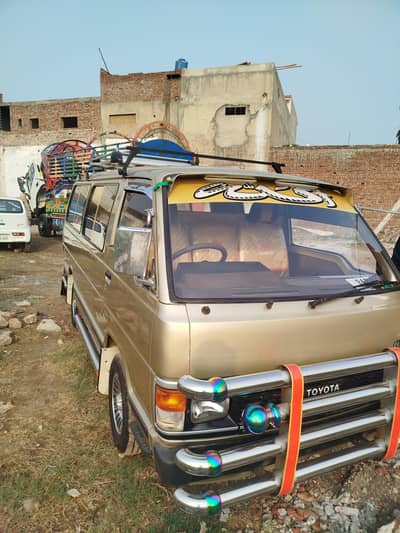 Toyota Hiace 1987 Model