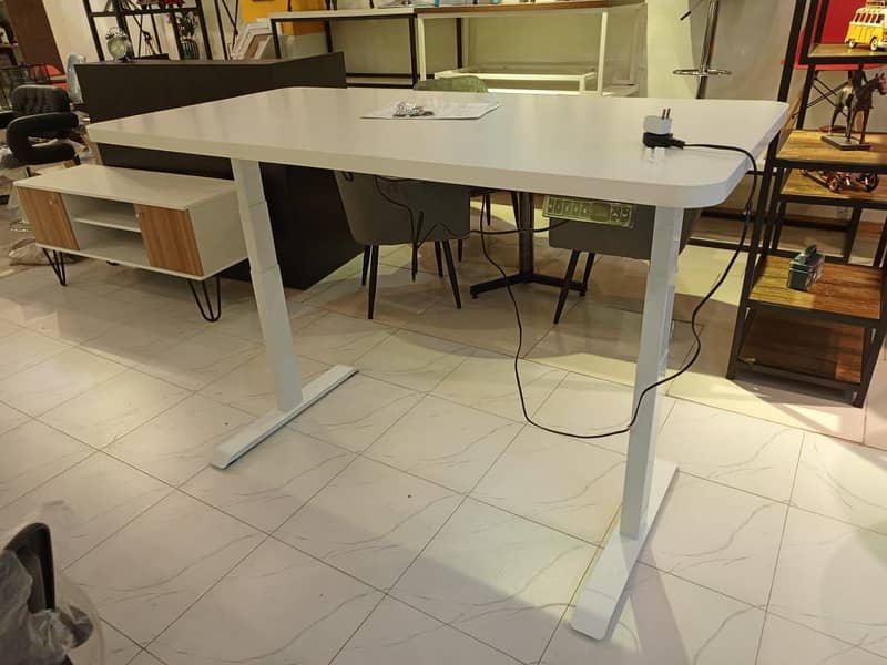Height Adjustable Table | Standing Desk 2