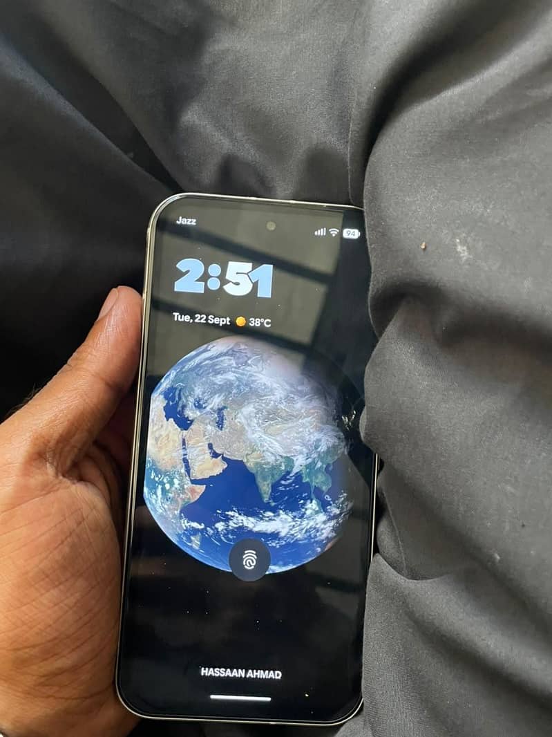 Google Pixel 8a 1