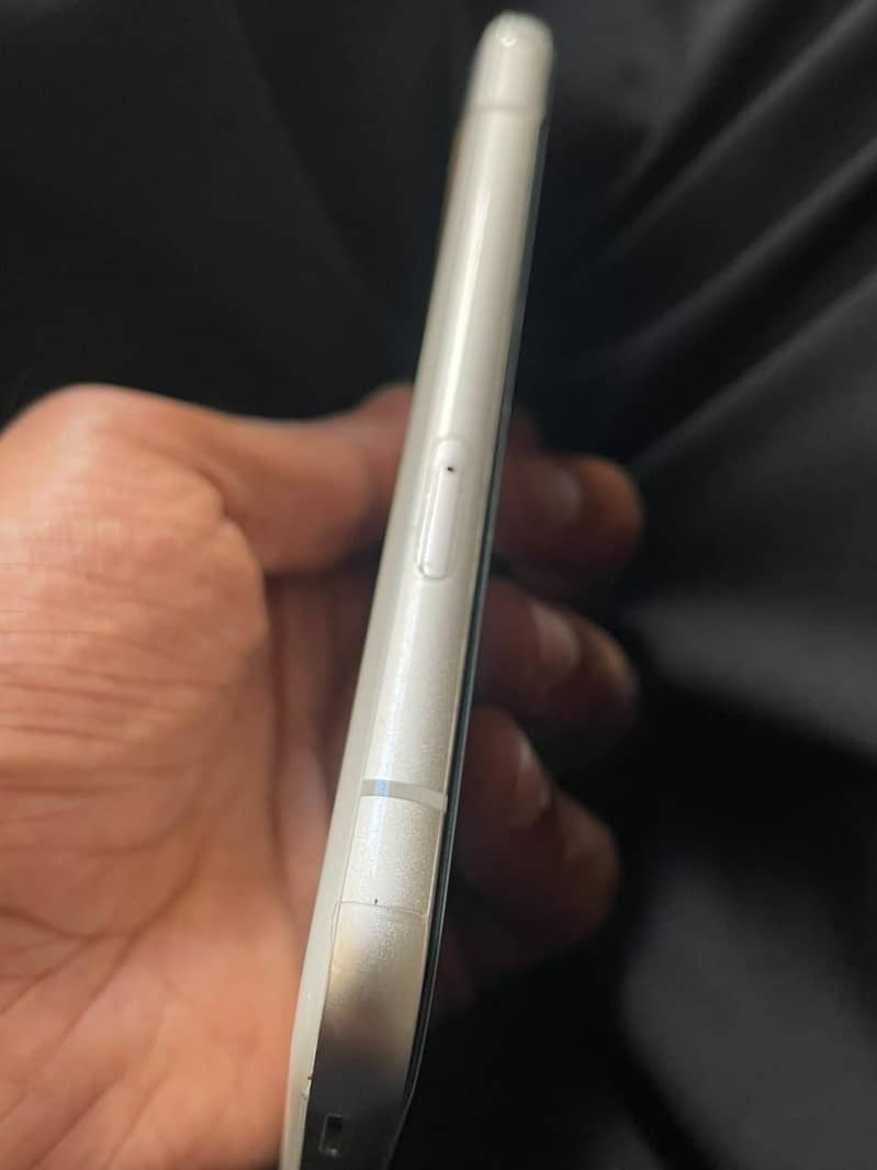 Google Pixel 8a 6