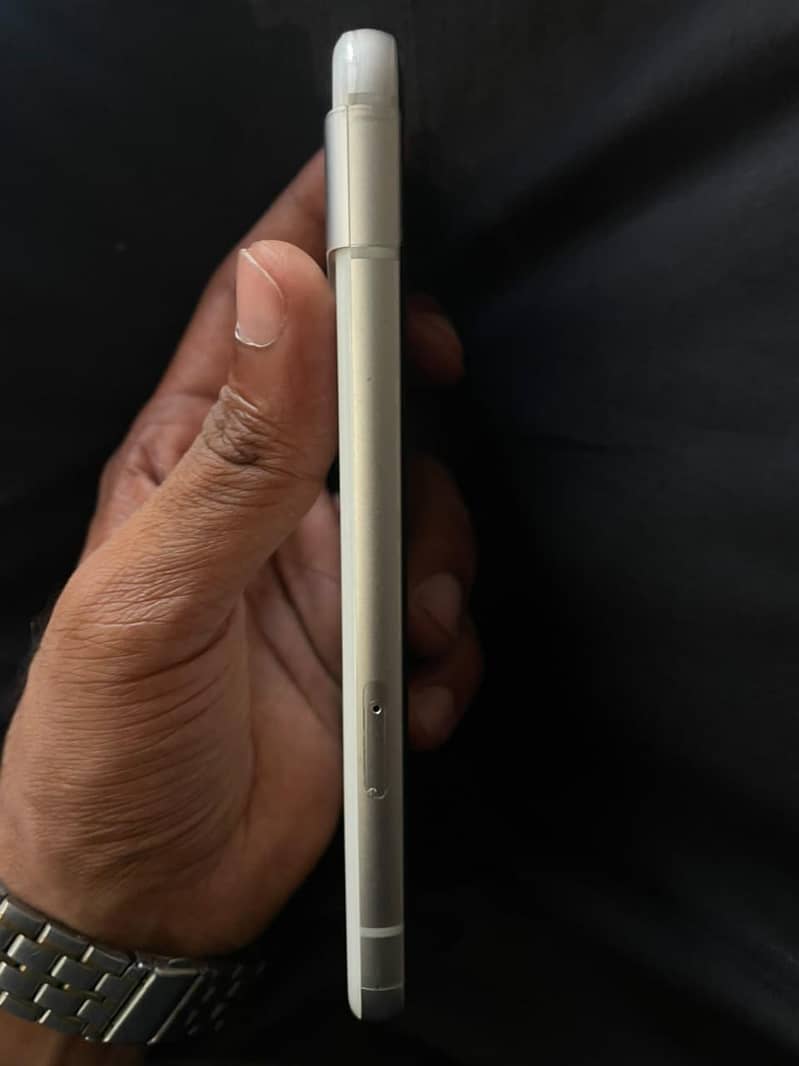Google Pixel 8a 9