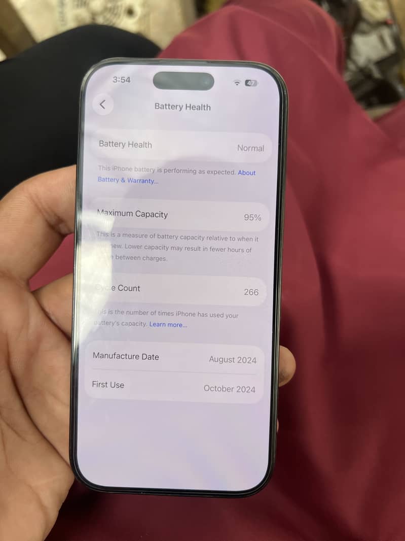 Apple iPhone 16 Pro 0