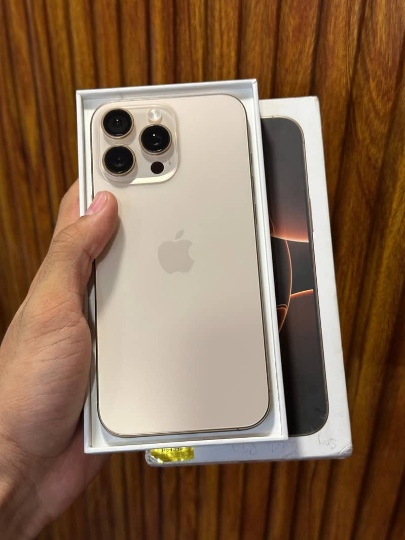iPhone 16 Pro Max 0