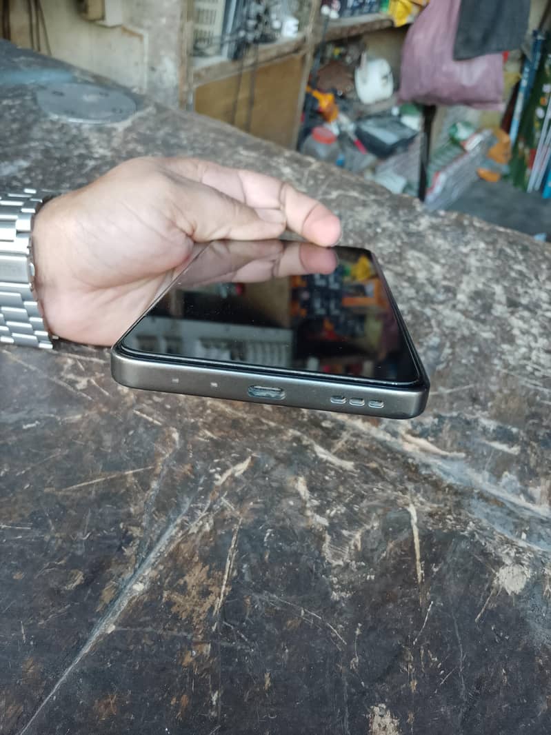OPPO A5 Pro 0