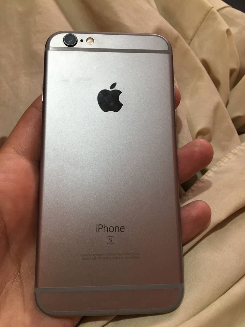 Apple iPhone 6S 11