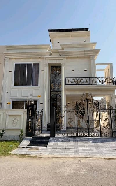 Prime Location 10 Marla House In Citi Housing Society Best Option