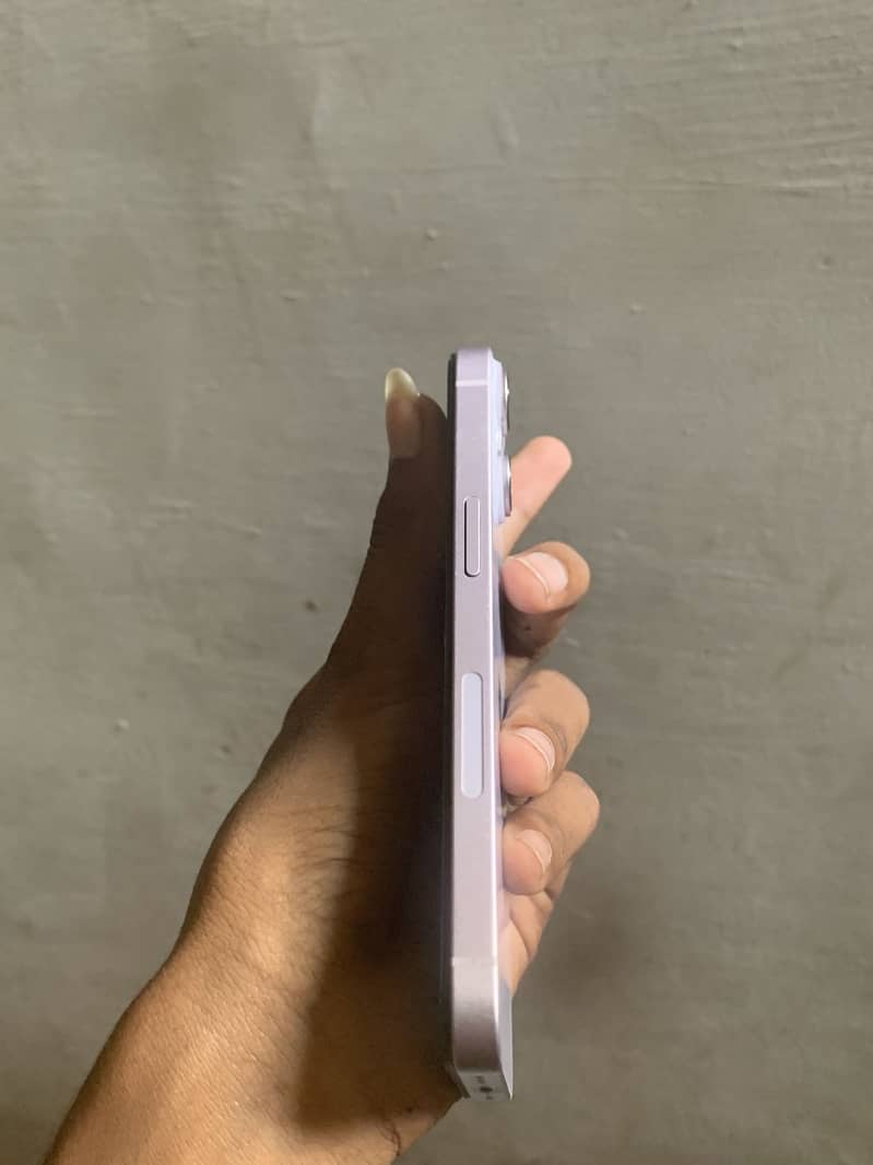 Apple iPhone 14 2