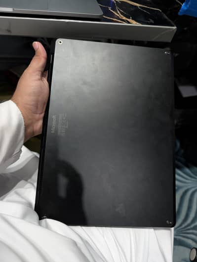 Microsoft surface laptop 4