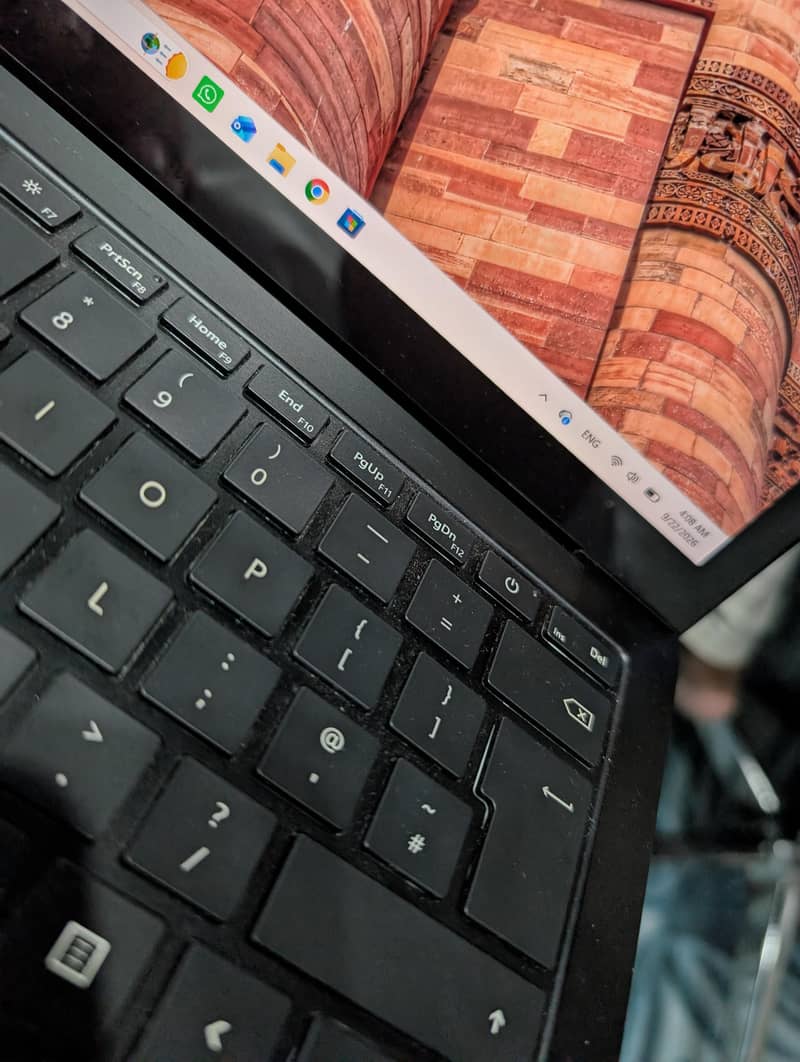 Microsoft surface laptop 4 7