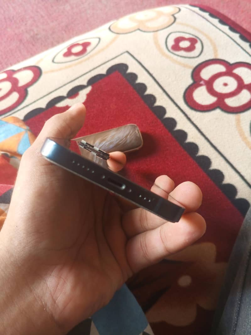 Iphone 13 Jv 3