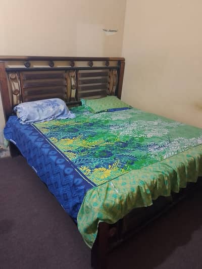 King sized Iron bed with mattress