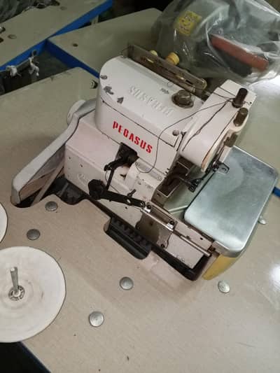 Pegasus M700 5 Thread Overlock