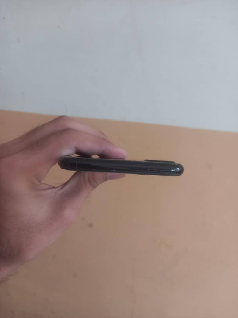 Apple iPhone 7 Plus 5