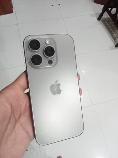 Apple iPhone 15 Pro (Whatsapp 03181947634)