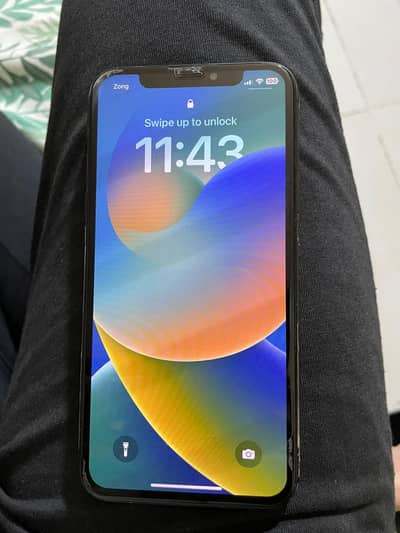 Apple iPhone X 64GB | Factory Unlocked |