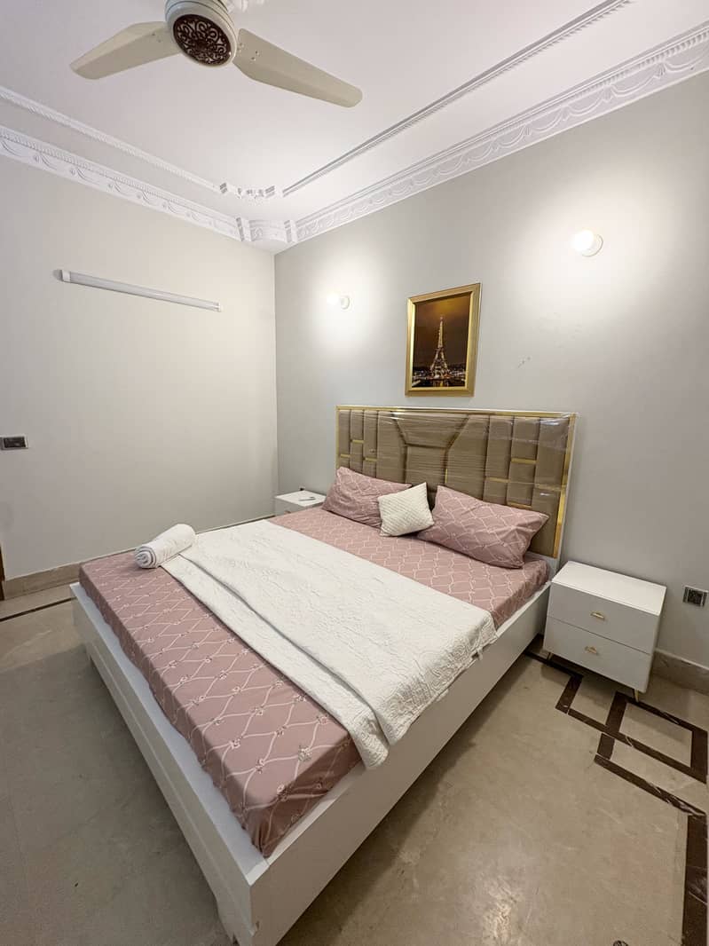 Slightly used bedset 1
