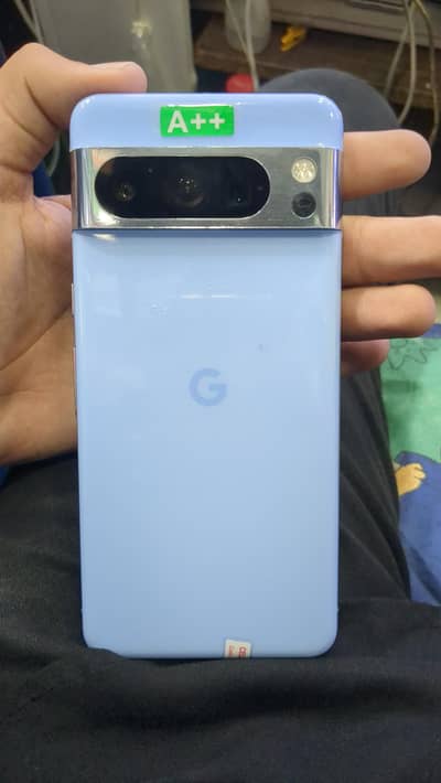 Google Pixel 8 Pro