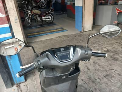 ev icon 2025 model