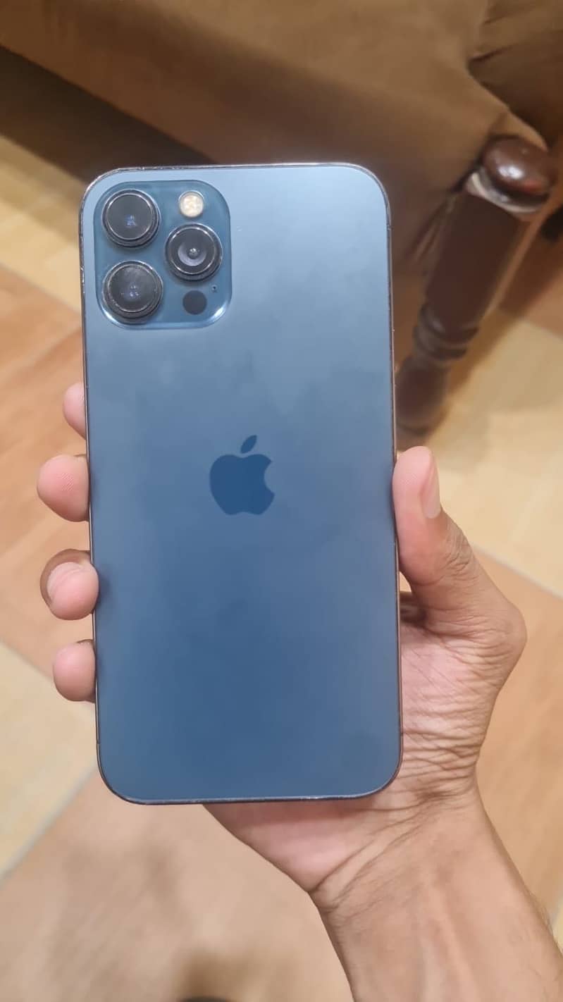 Apple iPhone 12 Pro Max 2