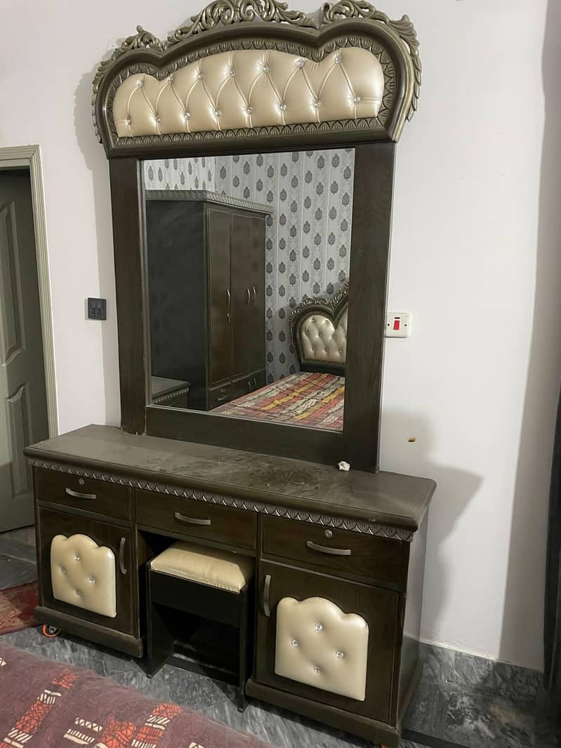 BedSet with side tables 2