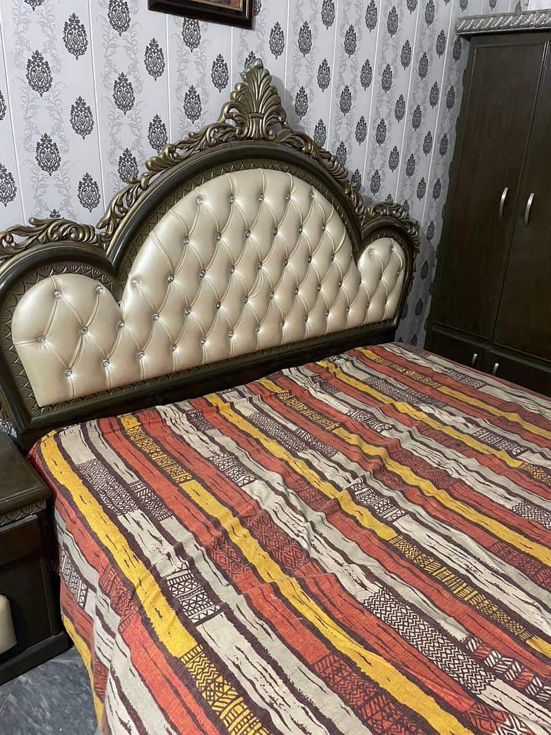 BedSet with side tables 6