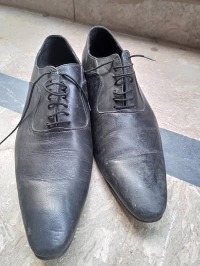 Bata Ambassador Men’s Black Formal Shoes – Size 9 – Rs. 1,000