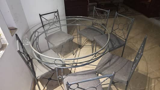 6 sitter iron dining table