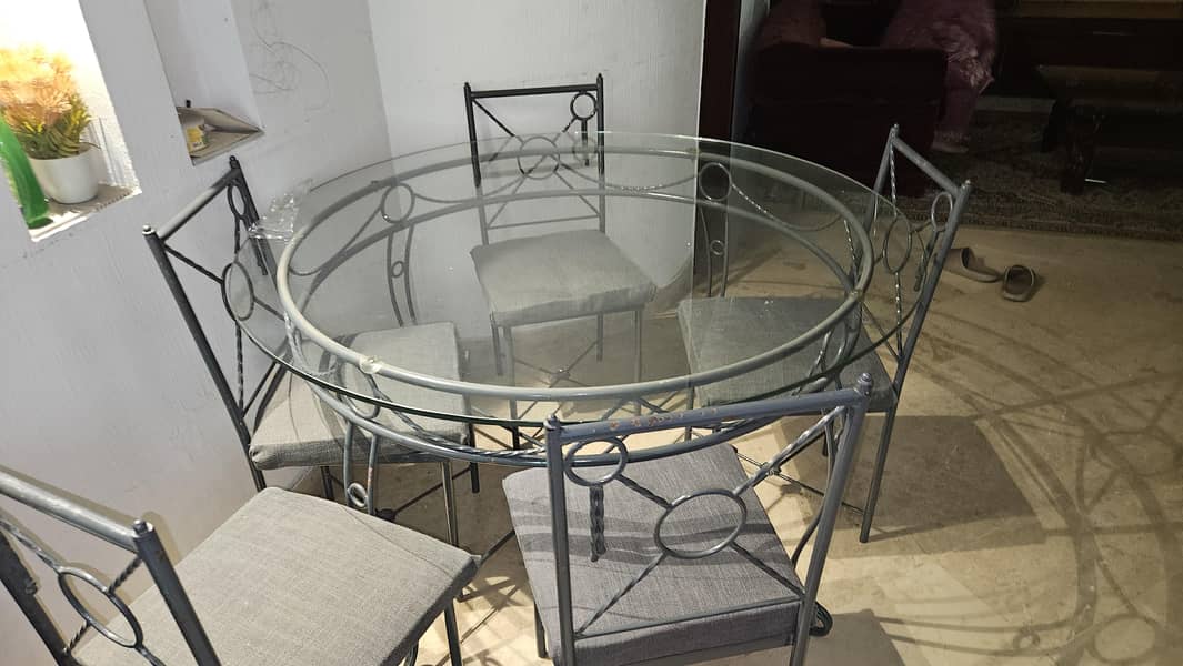 6 sitter iron dining table 2