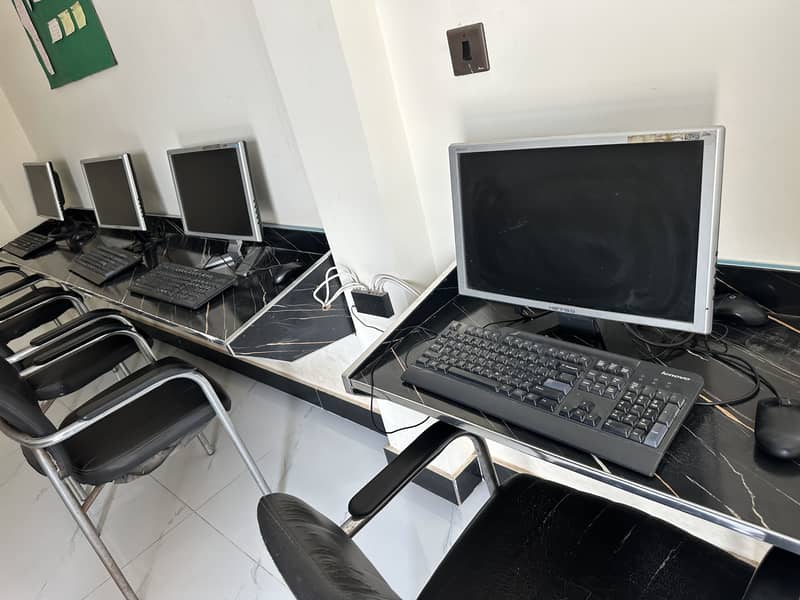 Dell pc i3  4th generation 2