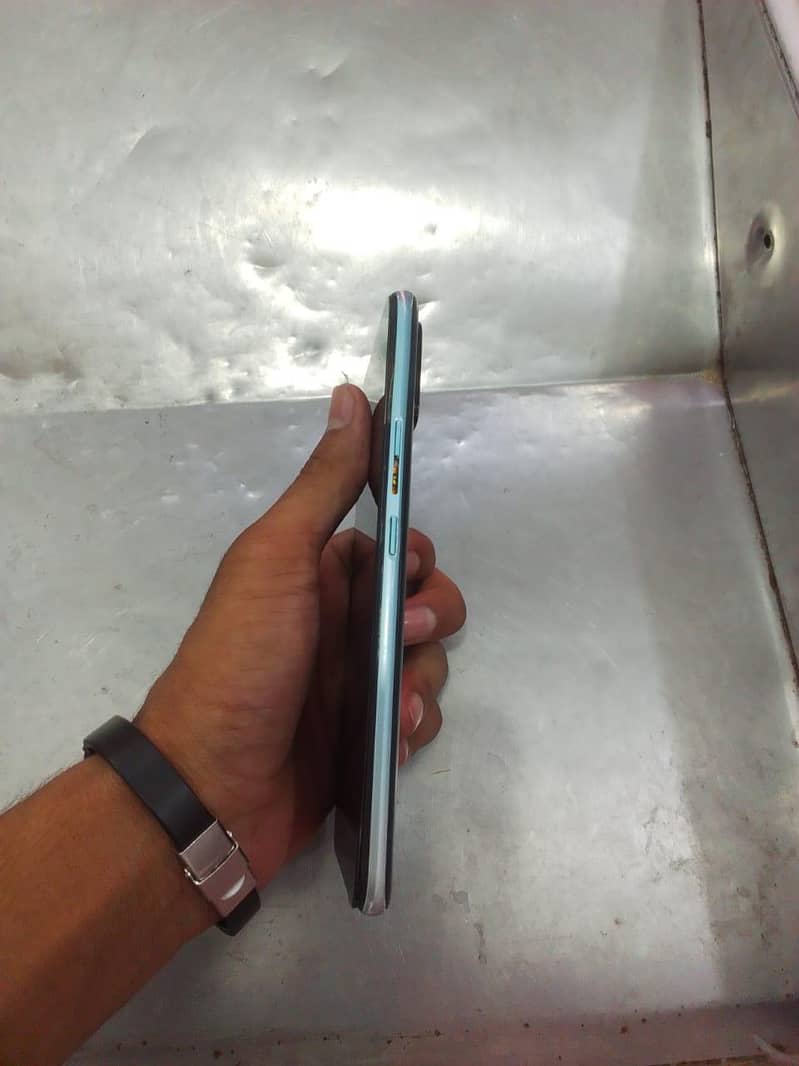 Realme C17 5