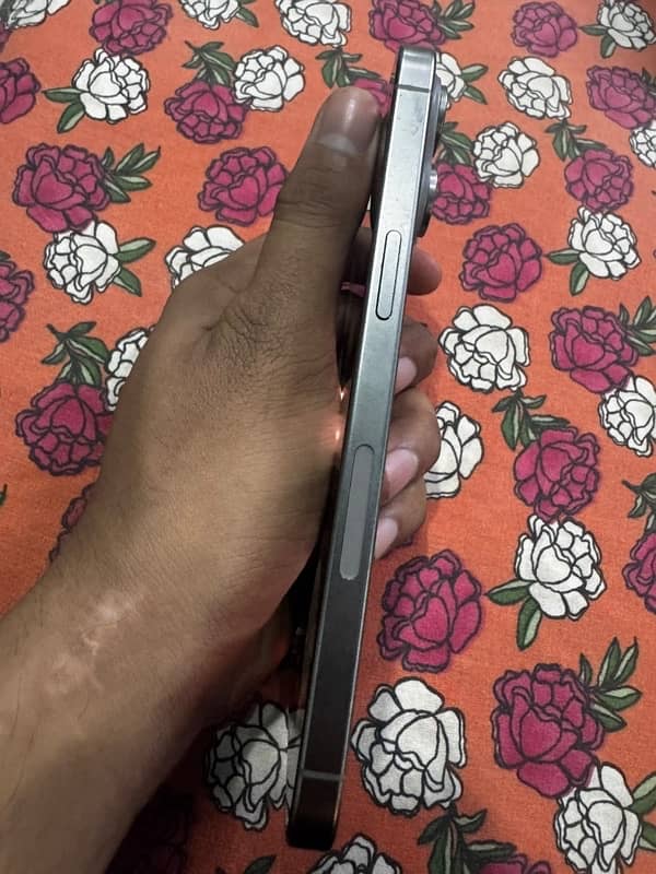iphone 15 pro max 1