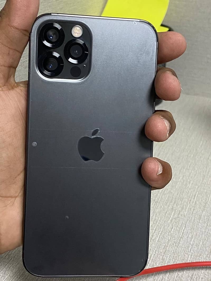 Apple iPhone 12 Pro 0