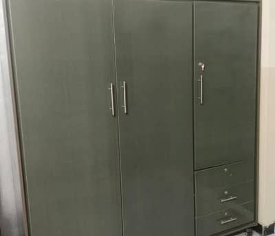 Durable wardrobe made to order