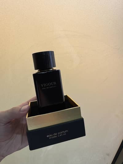 Zimaya perfum
