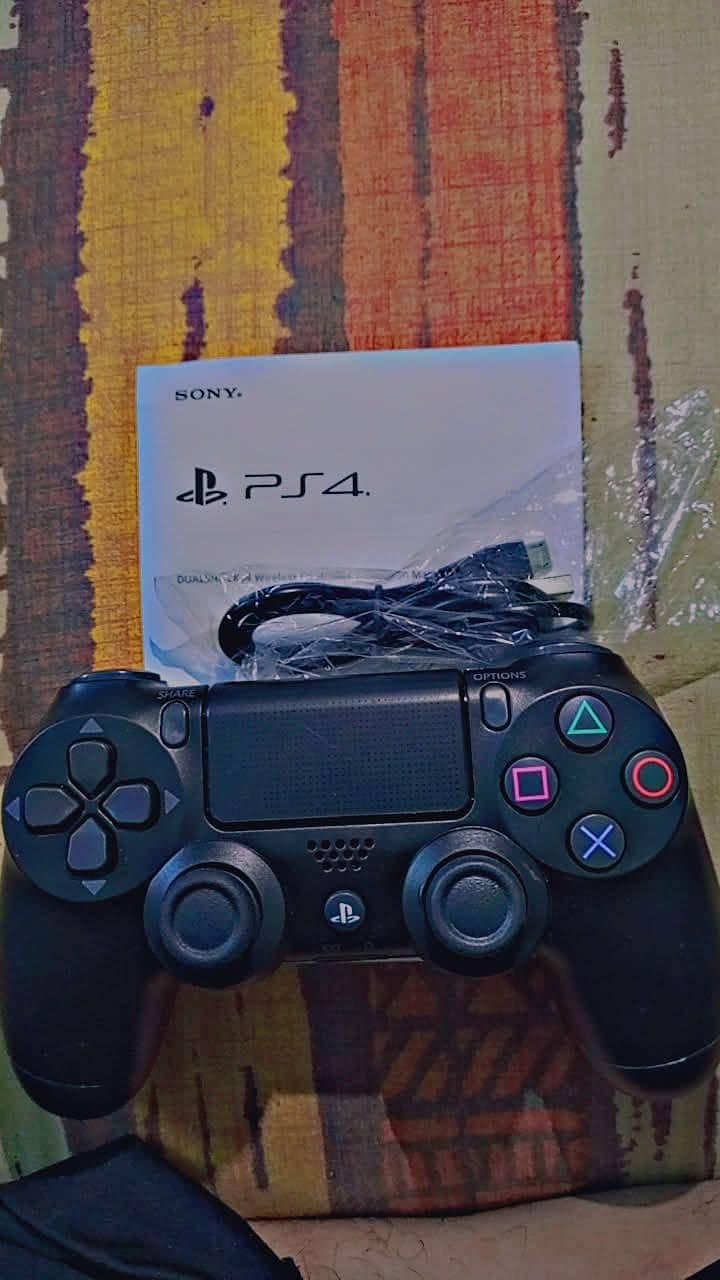 PS4 controllers 0