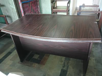 Office Table & Chair (Read Details)