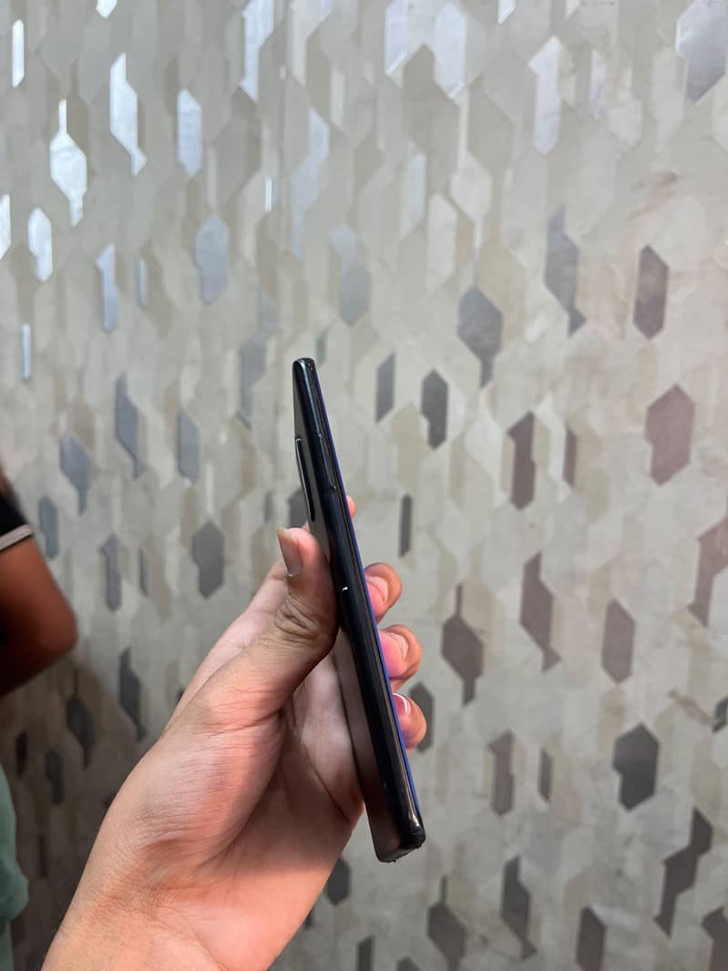 One Plus 8 6