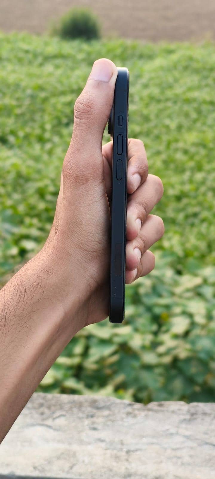 iPhone 15 6