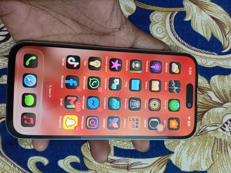 Apple iPhone 15 1