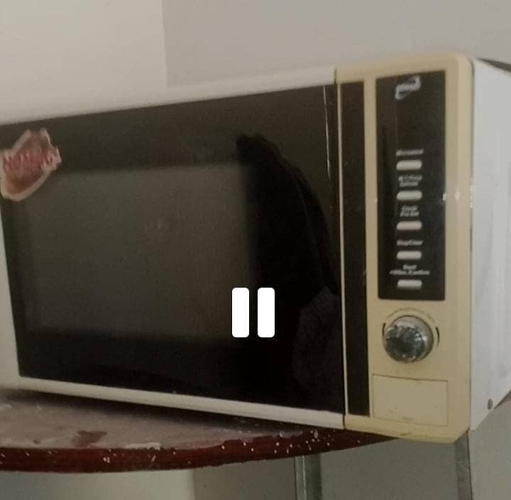 Microwave oven 0
