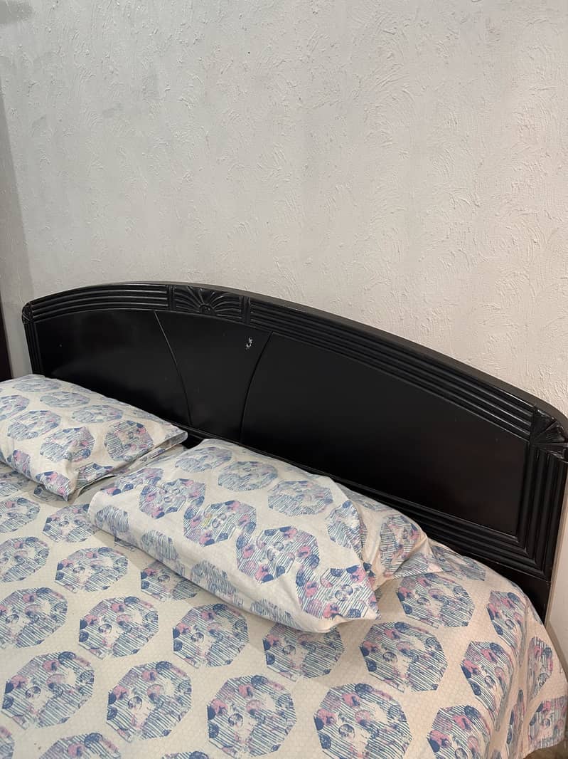 Bed with two side tables and mattress 12