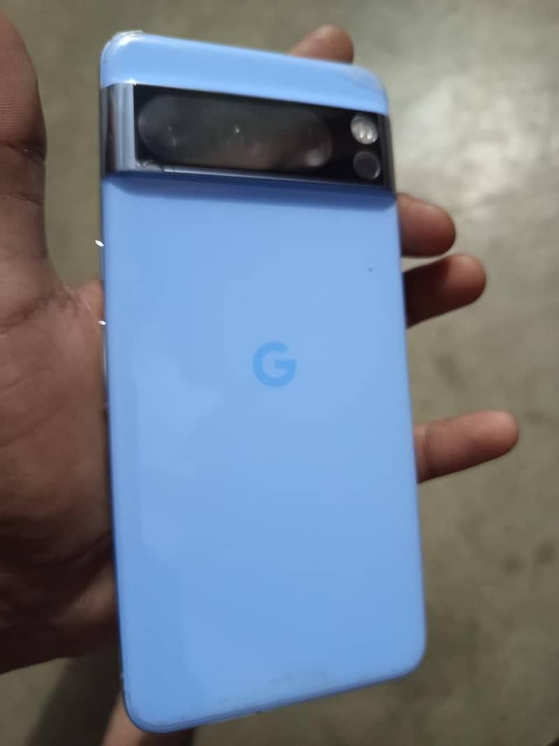 Google Pixel 8 Pro 2