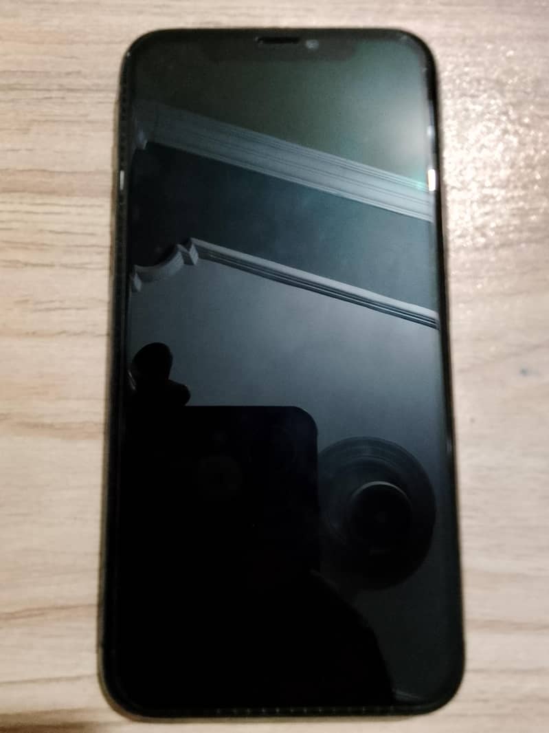 Apple iPhone 11 Pro 1