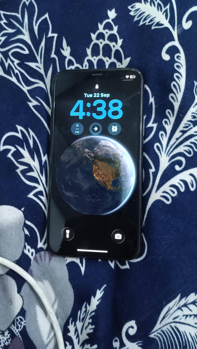 Apple iPhone 11 Pro 9