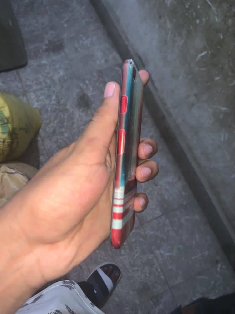 Apple iPhone SE 3