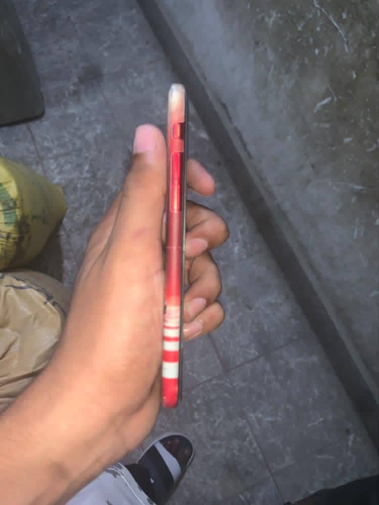 Apple iPhone SE 4