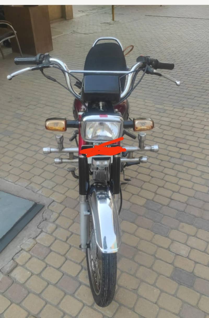 CD 70 bike 0