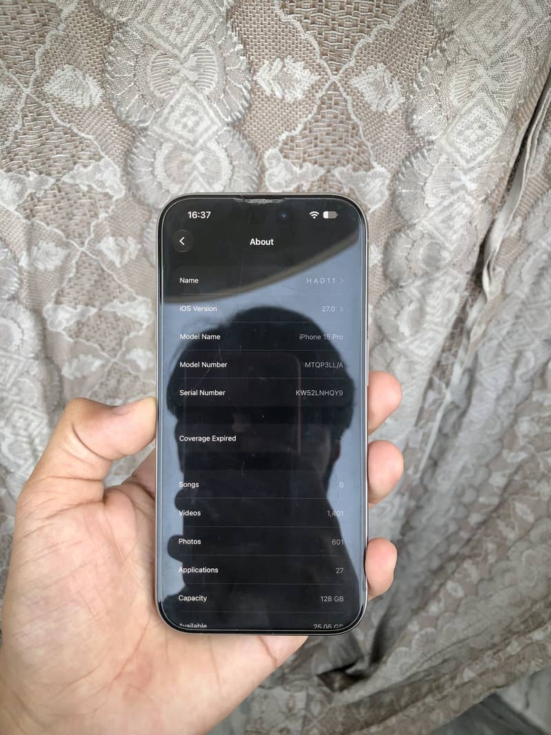 Apple iPhone 15 Pro 6